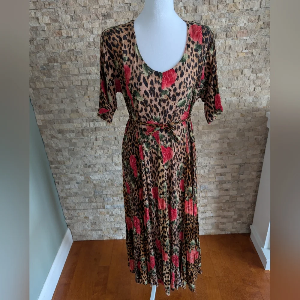 Vintage 90s Leopard and Rose Print Crinkle Rayon Midi Dress 70s Inspired Sz S - Picture 6 of 14